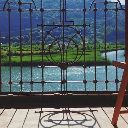 Casa Maica Limpias